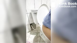 Girl Toilet Fart 2