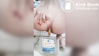 Gostosa cagando e falando meu nome