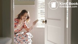 Emilia Clarke poops scene (“realistic” audio edit)