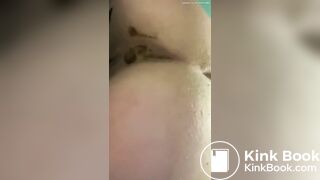 Hot teen touch herself and poop