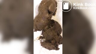 POV your bubblebutt girlfriends shits log on your face