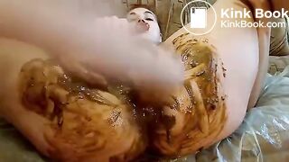 Lesbian scat fisting - video 2