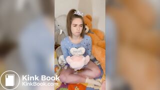 JB piss & shits in a diaper and masturbates while in it