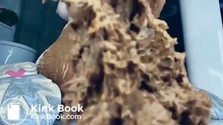 Lovely scat buttocks..