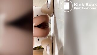 spy camera asian girl pee and shit.video_162