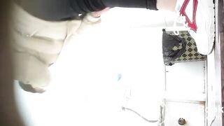 spy camera asian girl pee and shit.video_217