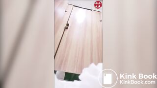 spy camera asian girl pee and shit.video_208