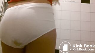 Soft poop in panties - video 4