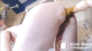 Milf fucks full ass in the shower