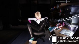 Gwen Fills her suit