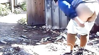 incredible CCTV captures milf pooping voyeur