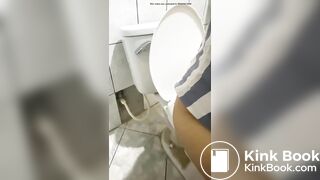 Girl Toilet Fart