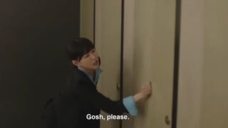 Korean Attorney has to poop in another person’s car