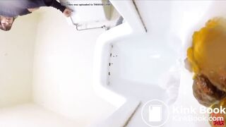 cute girl pooping - video 20