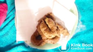 girl shits - video 17