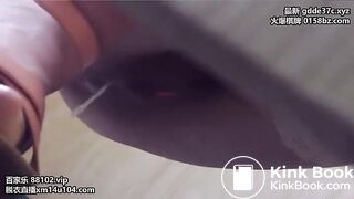PEEPING AT CHINESE GIRLS USING THE RESTROOM.video-08