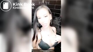 Toilet talks and girl gossip