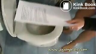 Joyangels news anchor shits while on live tv