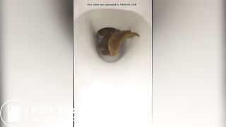 Sexy girl pooping 1.9