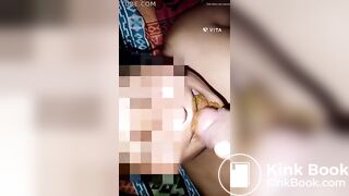 Shiting on plate - video 2