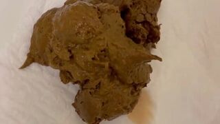 Amateur lady lovely poo..