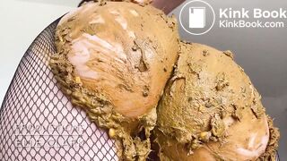 big diarrhea in fishnet stockings