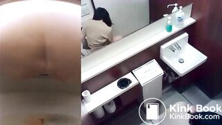 PEEPING AT CHINESE GIRLS USING THE RESTROOM.video-066