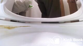 PEEPING AT CHINESE GIRLS USING THE RESTROOM.video-064