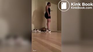 Girl pooping - video 644