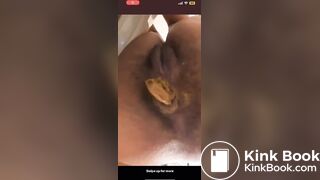 Girl pooping - video 670