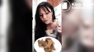 nice freaky body girl offers you her shit to eat