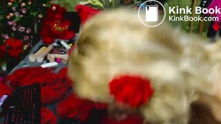 Milf fisting her shitter