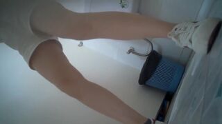 Peeping at Chinese girls using the restroom.ZZA_11