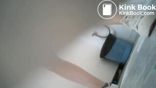 Peeping at Chinese girls using the restroom.ZZA_11