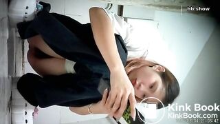 PEEPING AT CHINESE GIRLS USING THE RESTROOM.ZZA_155
