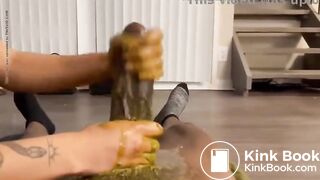 shit handjob - video 3