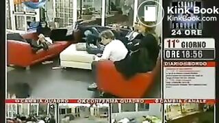 Grande fratello poop desperation 5:55s