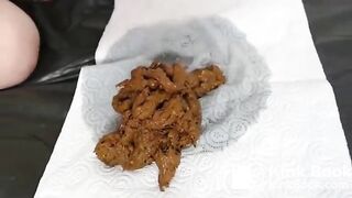Pooping a pile of poo..