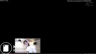 Shameless woman does a big shit on camera