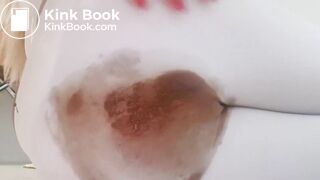 Big poop in white tights