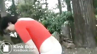 Girl messes white leggings