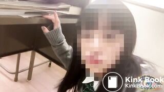 素人女性　自画撮りうんち物。
