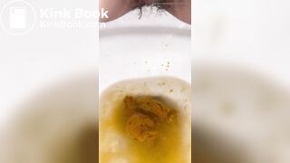 Japanese Girl diarrhea - video 3