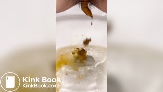 Japanese Girl diarrhea - video 3