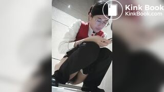 Peeping at Chinese girls using the restroom.XXF_01