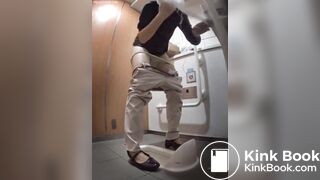japanese toilet diarrhea 1