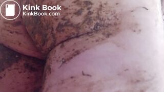 big asstanding shitting a tickle of diarrhea. smearing