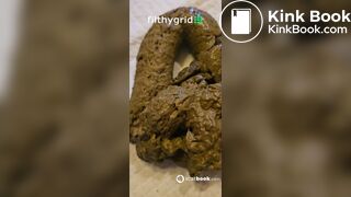 Girl take a mean shit