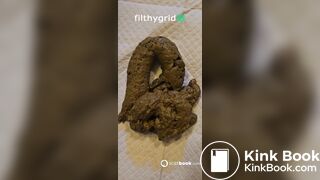 Girl take a mean shit