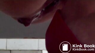 An office lady in government pooped